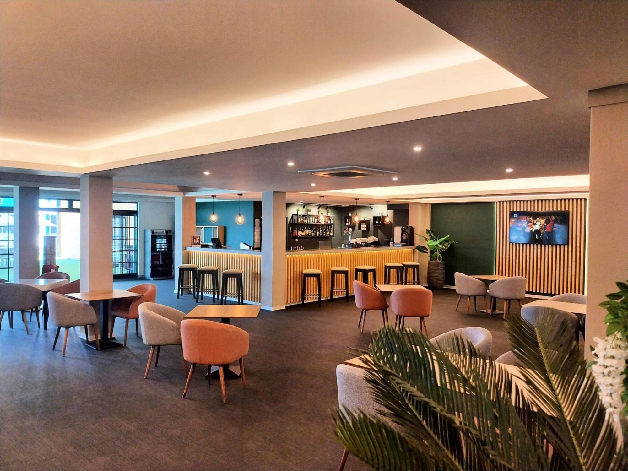 Hotel Navegadores Monte Gordo Exterior foto