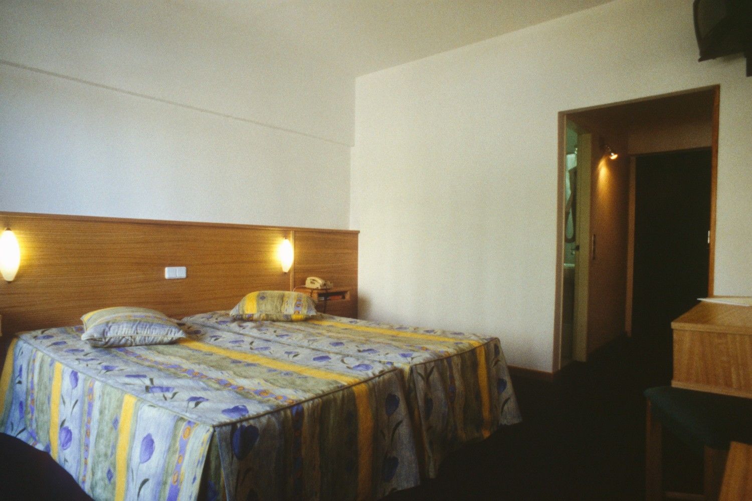 Hotel Navegadores Monte Gordo Exterior foto